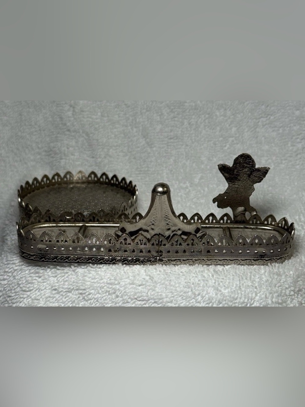 VINTAGE VICTORIAN CHERUB SILVER TEA CUP & SAUCER STAND HOLDER EASEL DISPLAY